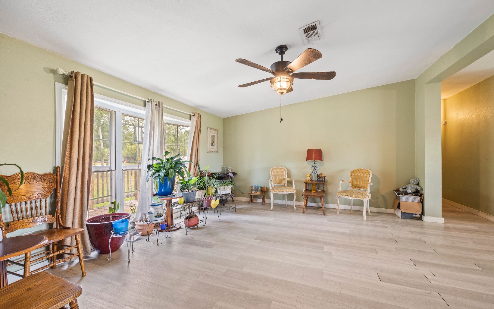 605 NE Governor Ave.