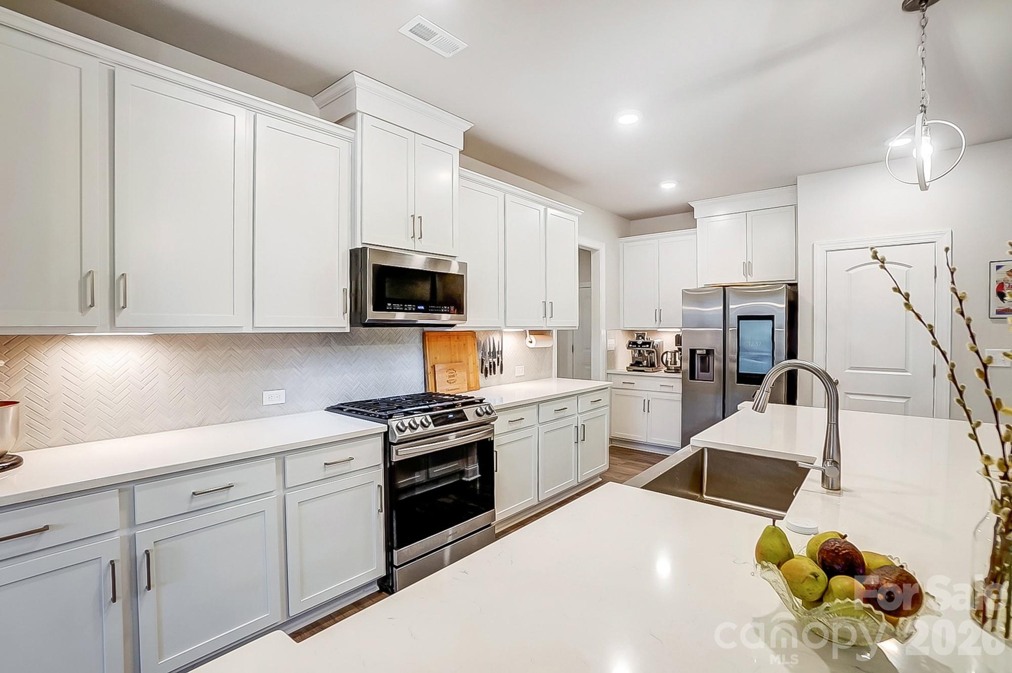 6858 Hunts Mesa Drive