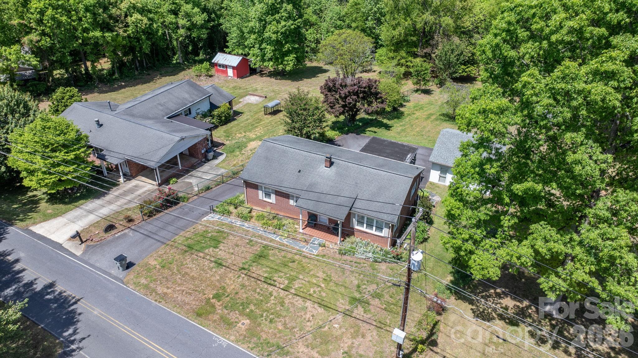 406 Swanson Drive SW