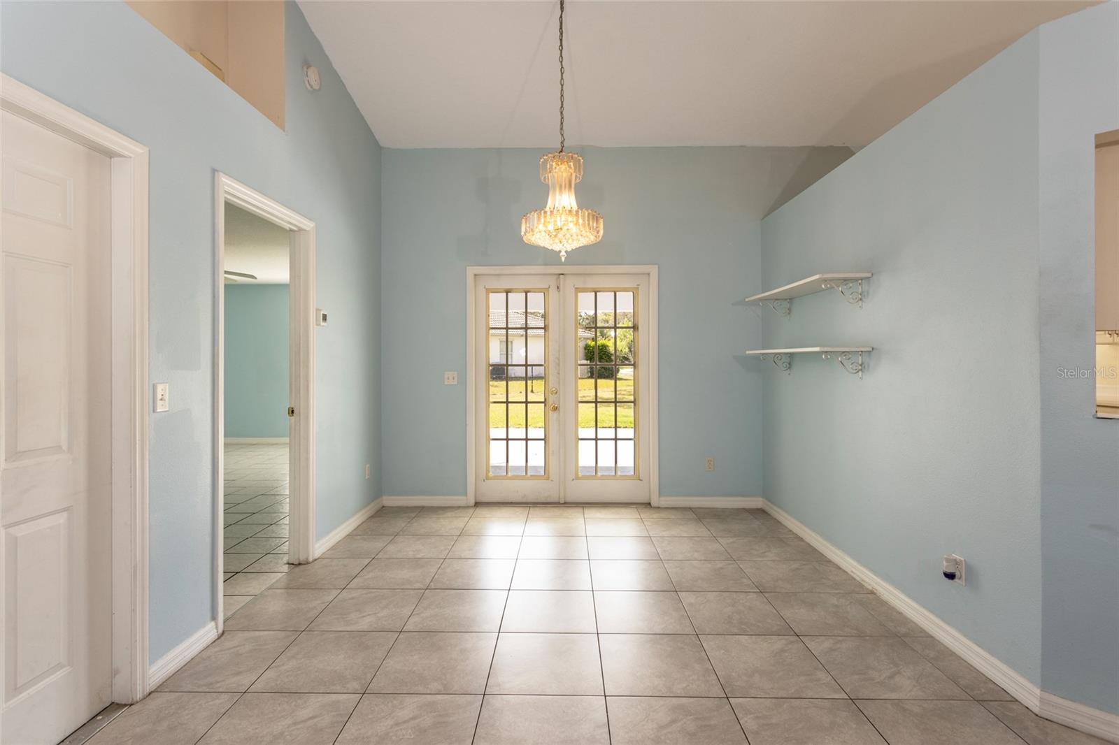 72 Prattwood Lane