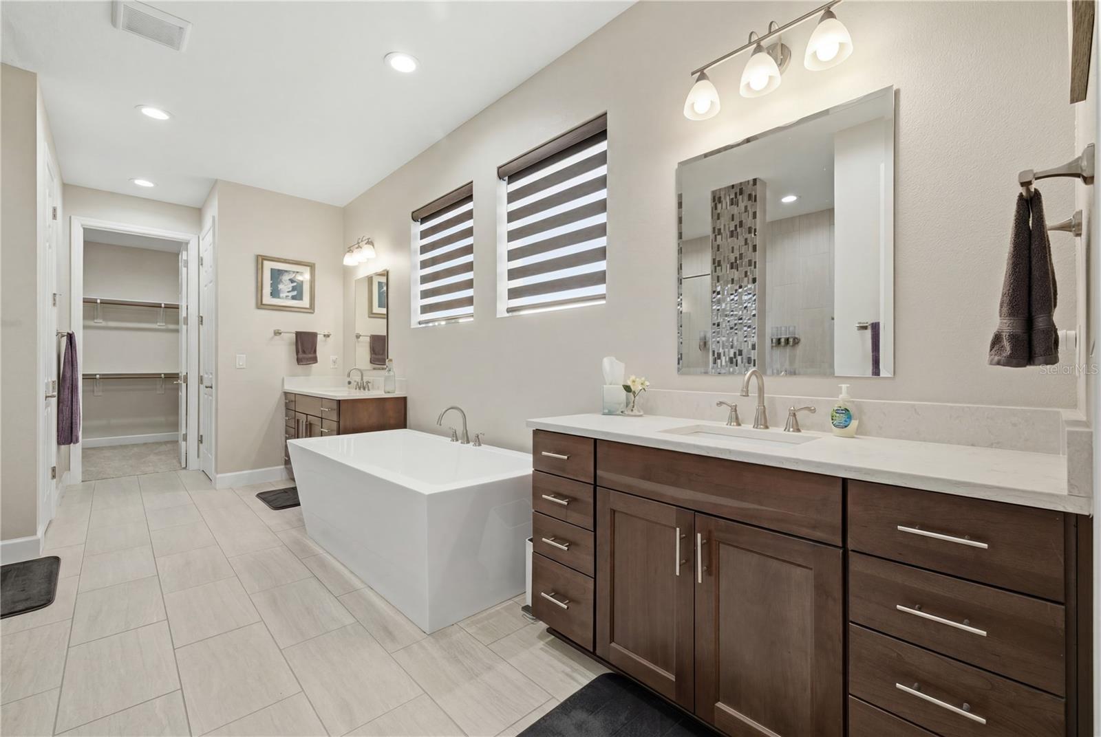 5315 San Remo Circle