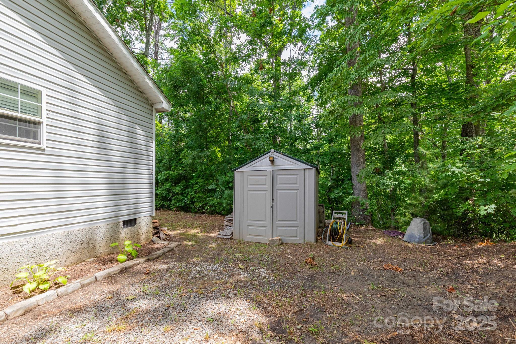 16 Rusty Clay Ridge