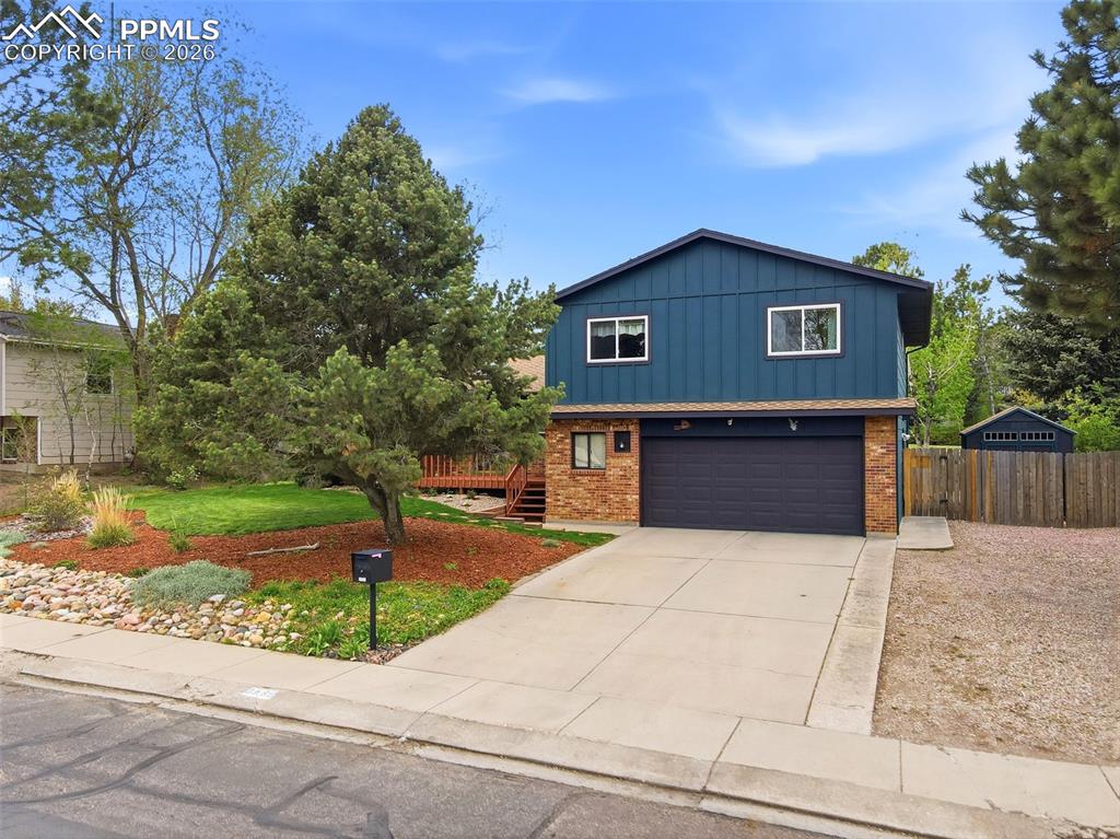 3909 Wesley Drive