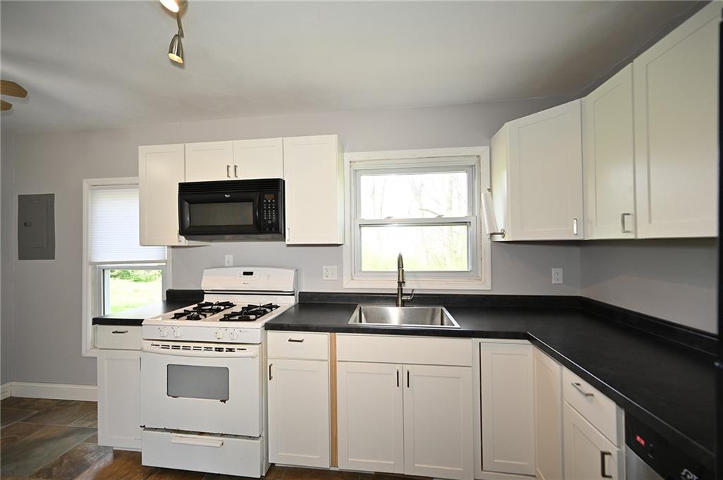 5142 N Corrington Avenue