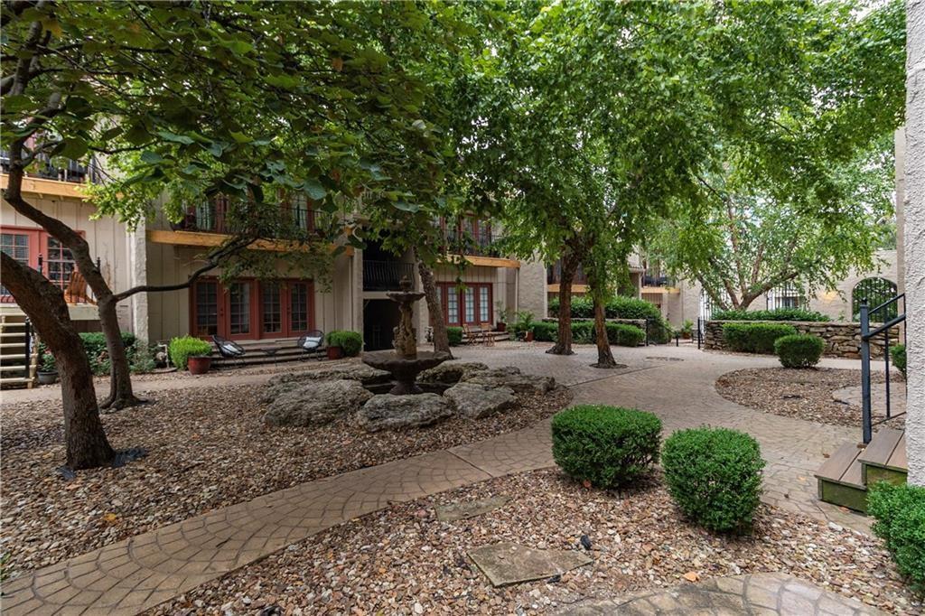 1111 W 46th Street 27