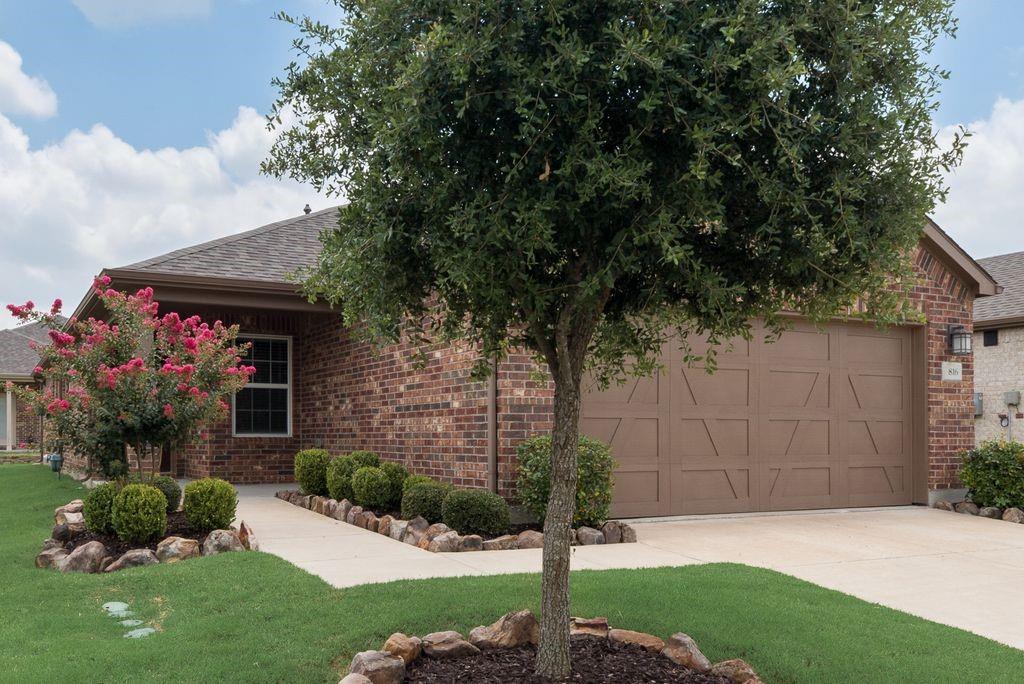 816 Hidden Eddy Drive