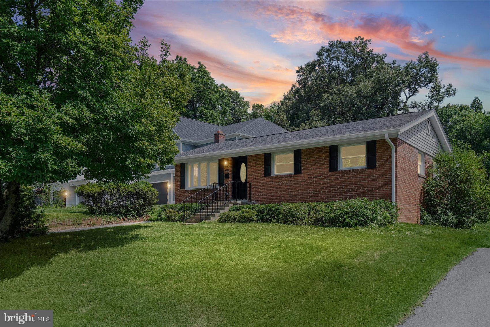 11305 Mapleview Drive