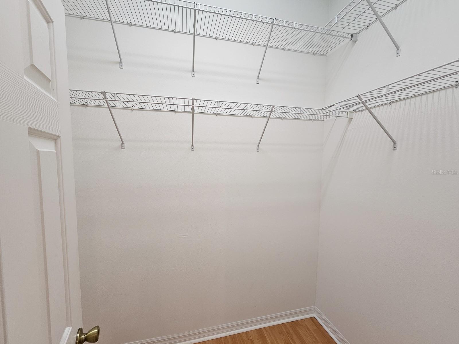 16 Lake Success Drive