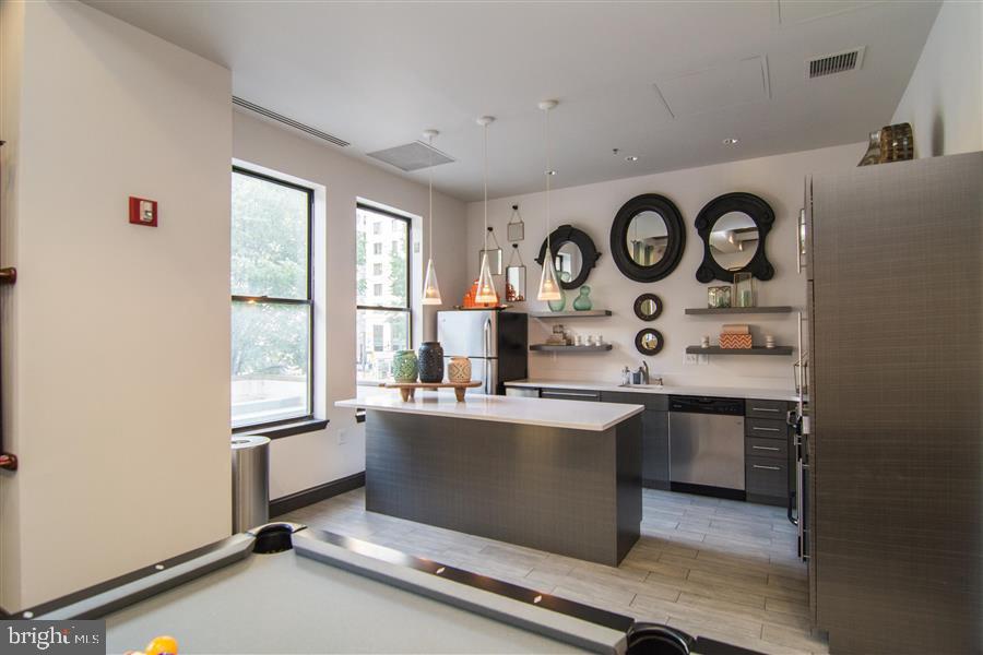 DISCLOSURES:Unit photos are not of actual unitUnits are unfurnishedPricing and availability can change without noticeRENT SPECIAL:  1 mo free on 12 mo lease, apply by 12/15***** DOWNLOAD DOCUMENT FOR QUALIFICATION REQUIREMENTS *****One Bedroom - 700 SQ FT - 925 SQ FT -  starting at $1100.THE MUNSEY             Unforgettable living in downtown Baltimore        Features: Granite countertops (select units), Efficient appliances, Hardwood flooring (select units), High ceilings, Walk-in closets (select units), In-unit washer & dryer     Amenities: Fully equipped fitness center with free weights, Controlled access/gated, Historic building, Business centerResident community/club room with kitchen and billiards, Elevator, Garage & covered controlled-access parking available, Amazing views of downtown Baltimore, On-site retail including M&T Bank, Pet friendly.   Services:  24/7 on-site emergency maintenance, Package receiving hub, Mobile dry cleaning, Online resident portal featuring rent payments and work order entry for your convenience, Check out our partnership with Rhino that replaces the need for an upfront deposit.    Neighborhood:  Local attractions include the Baltimore, Aquarium, Baltimore's Inner Harbor, The Galleria, Camden Yards, M&T Bank Stadium, and more!Local universities include Johns Hopkins, The University of Baltimore, and University of Maryland - Baltimore City,  Enjoy dining steps from your front door at Phillips Seafood, The Capital Grille, McCormick & Schmick's, Shake Shack, Ruth's Chris Steak House, Ms. Shirley's Cafe, The Daily Special, Sotto Sopra, and Chick-fil-A, Easy access to the Metro and Routes I-83 and I-395