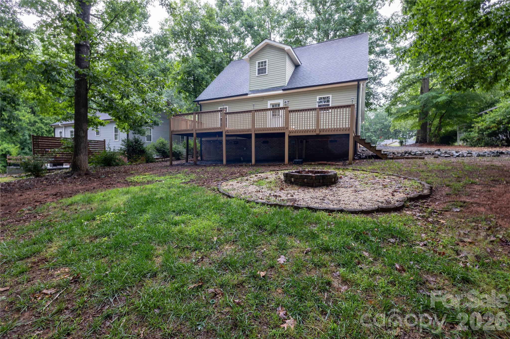 302 Skyland Court