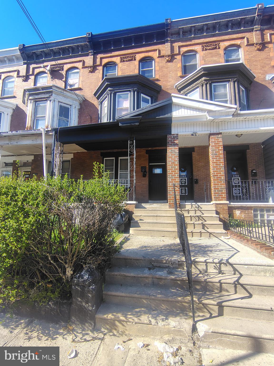 2105 W Ontario Street