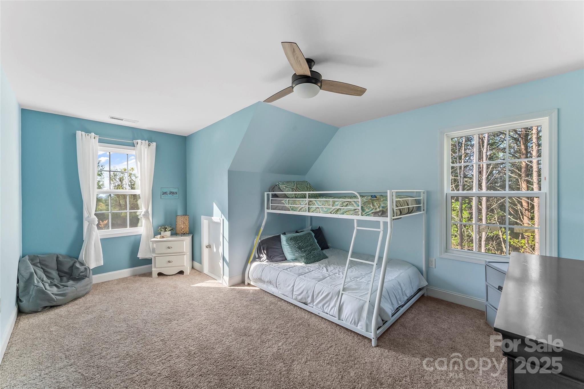 1294 Saylor Way