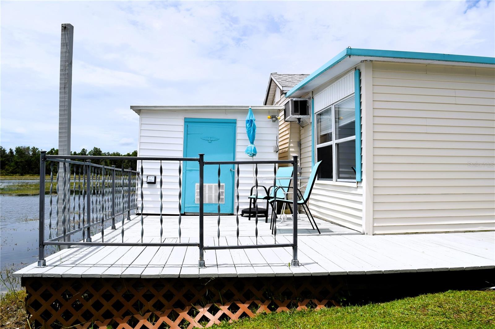 79 Eagle Point S