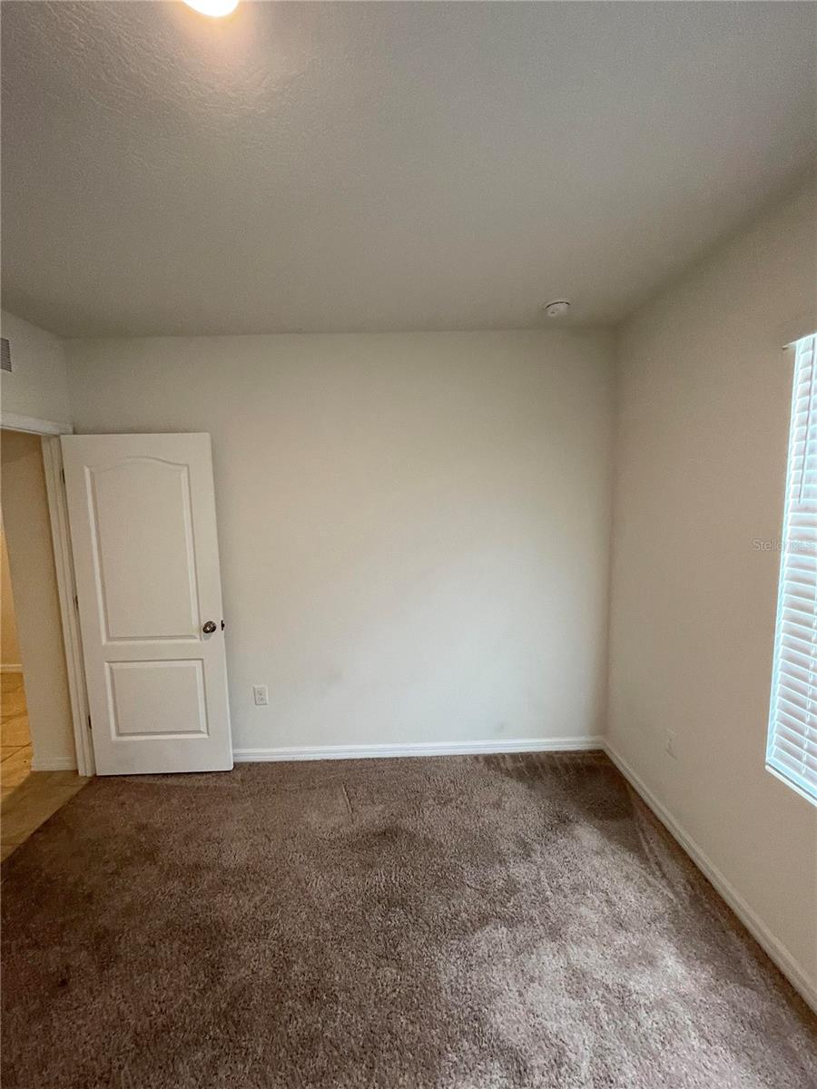 720 Kindred Lane