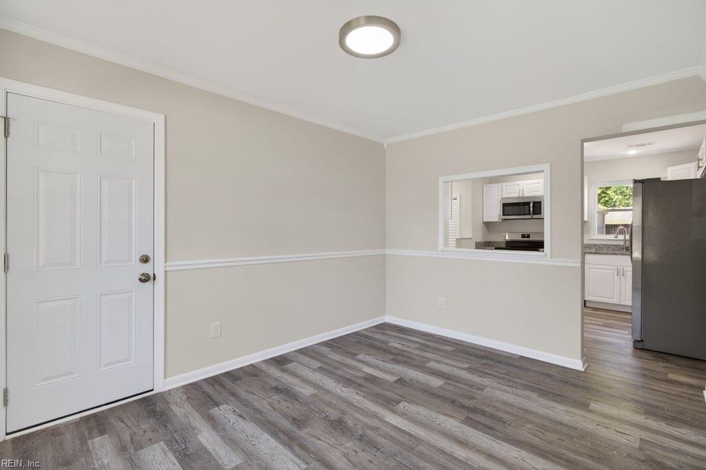 341 Malden Lane
