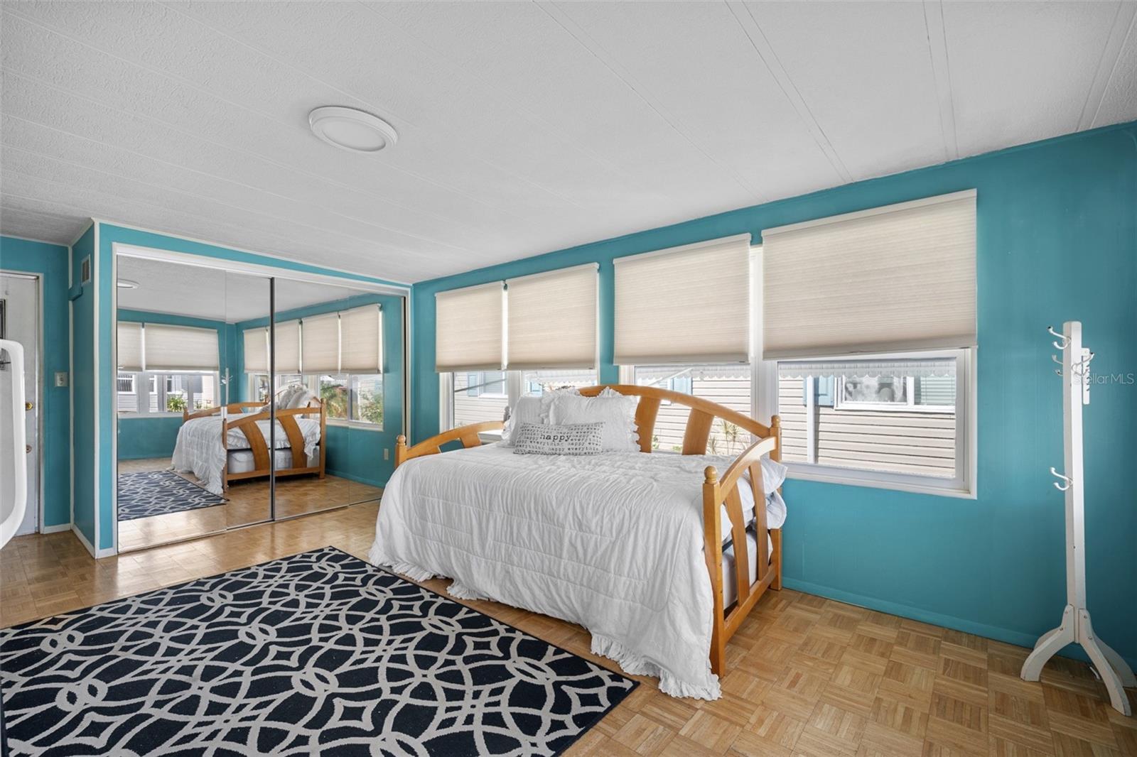 5619 Bayshore Road 417