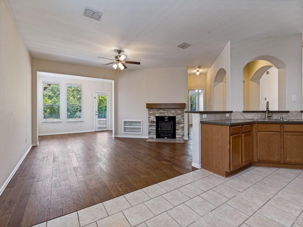 1906 Pecan Grove Drive