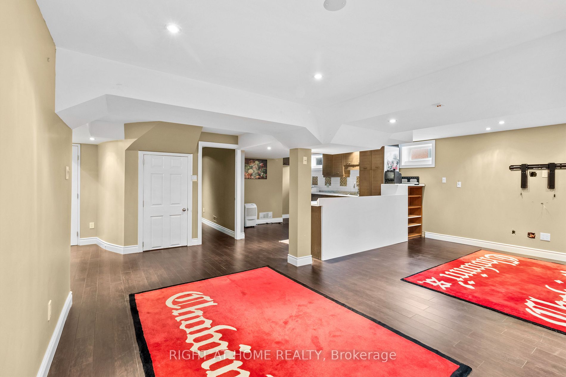 27 Brunton Cres