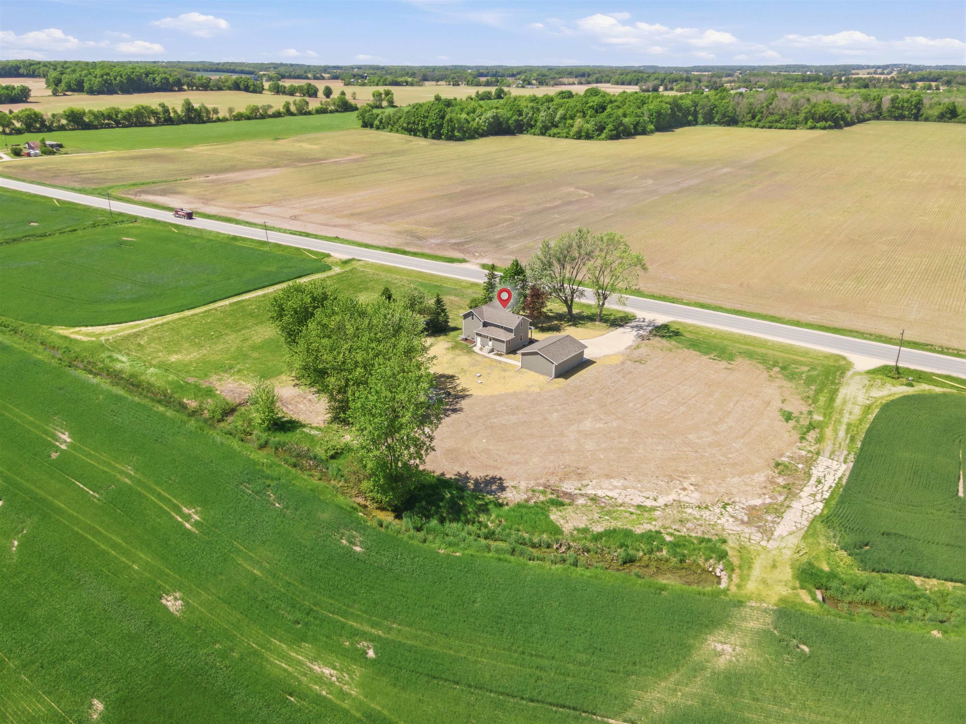 W3913 County E