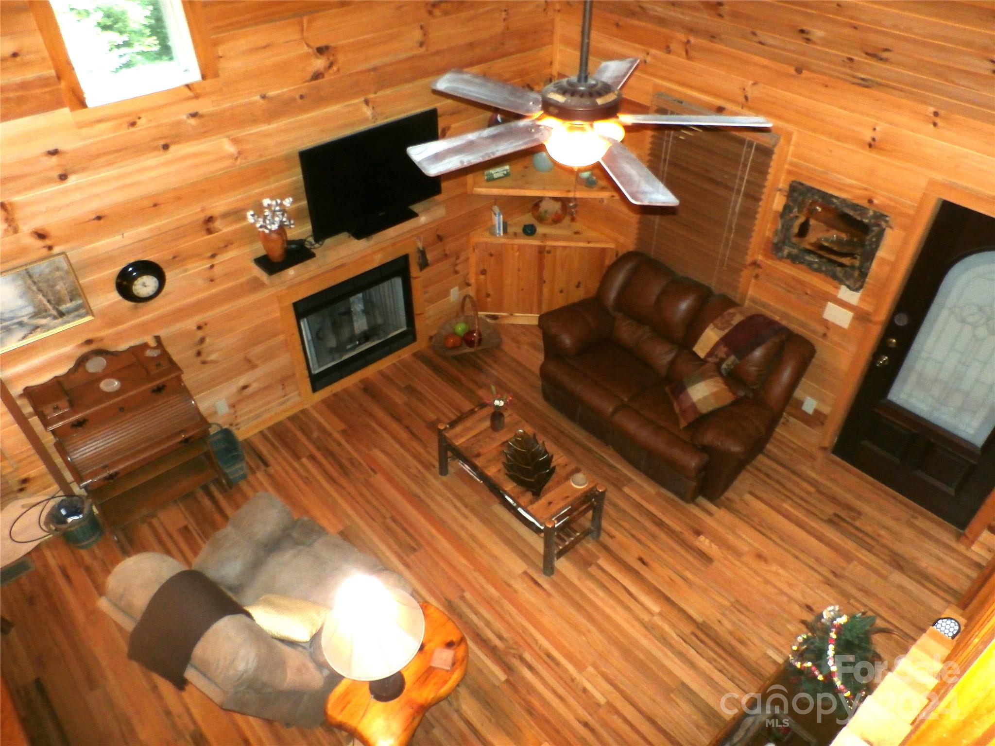 303 Laurel Ridge Drive