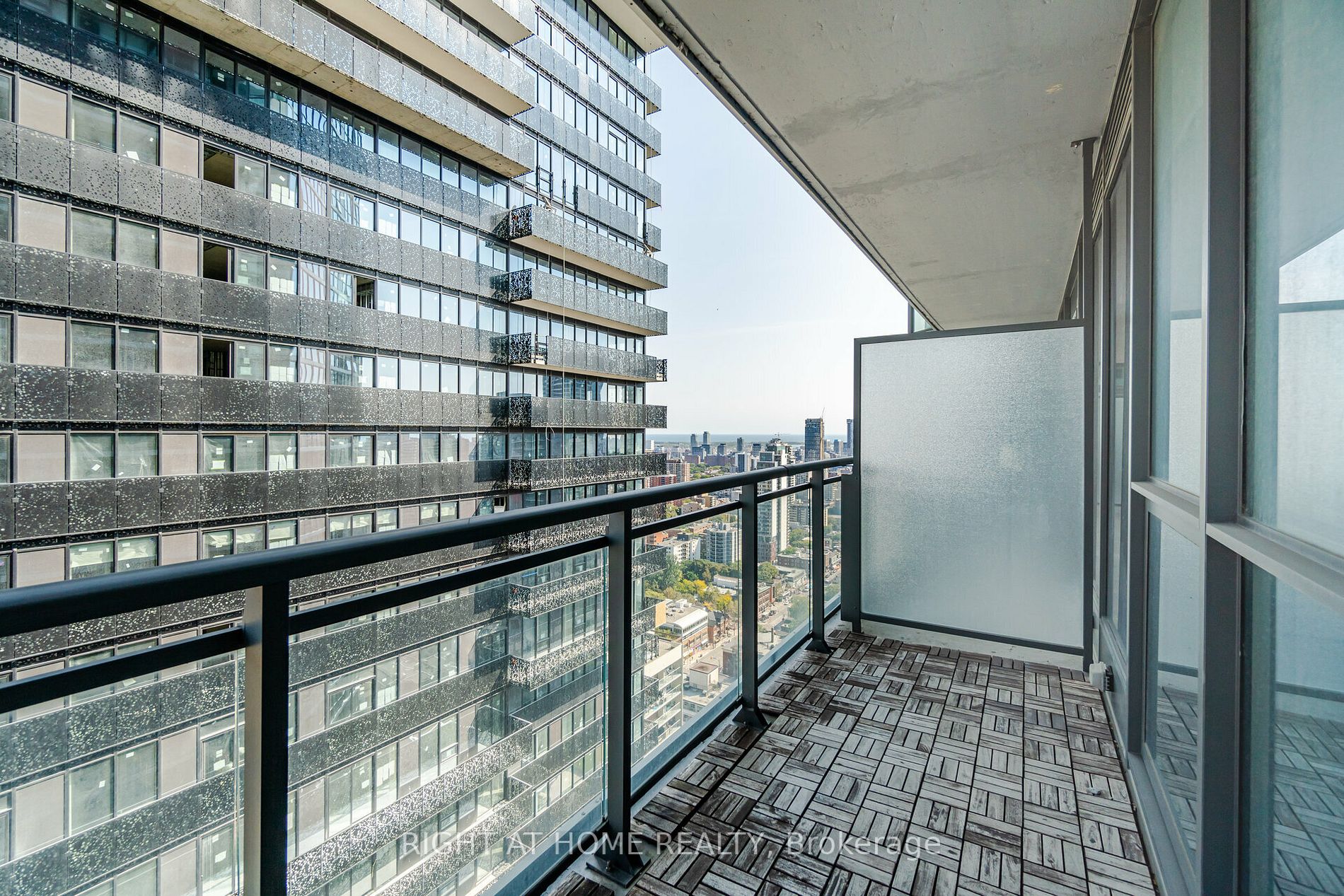 45 E Charles St 3910