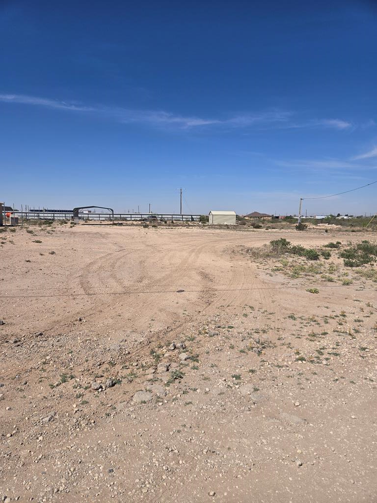 Easy access to I-20. Water well, septic and electricity already in place. Bring your vision!