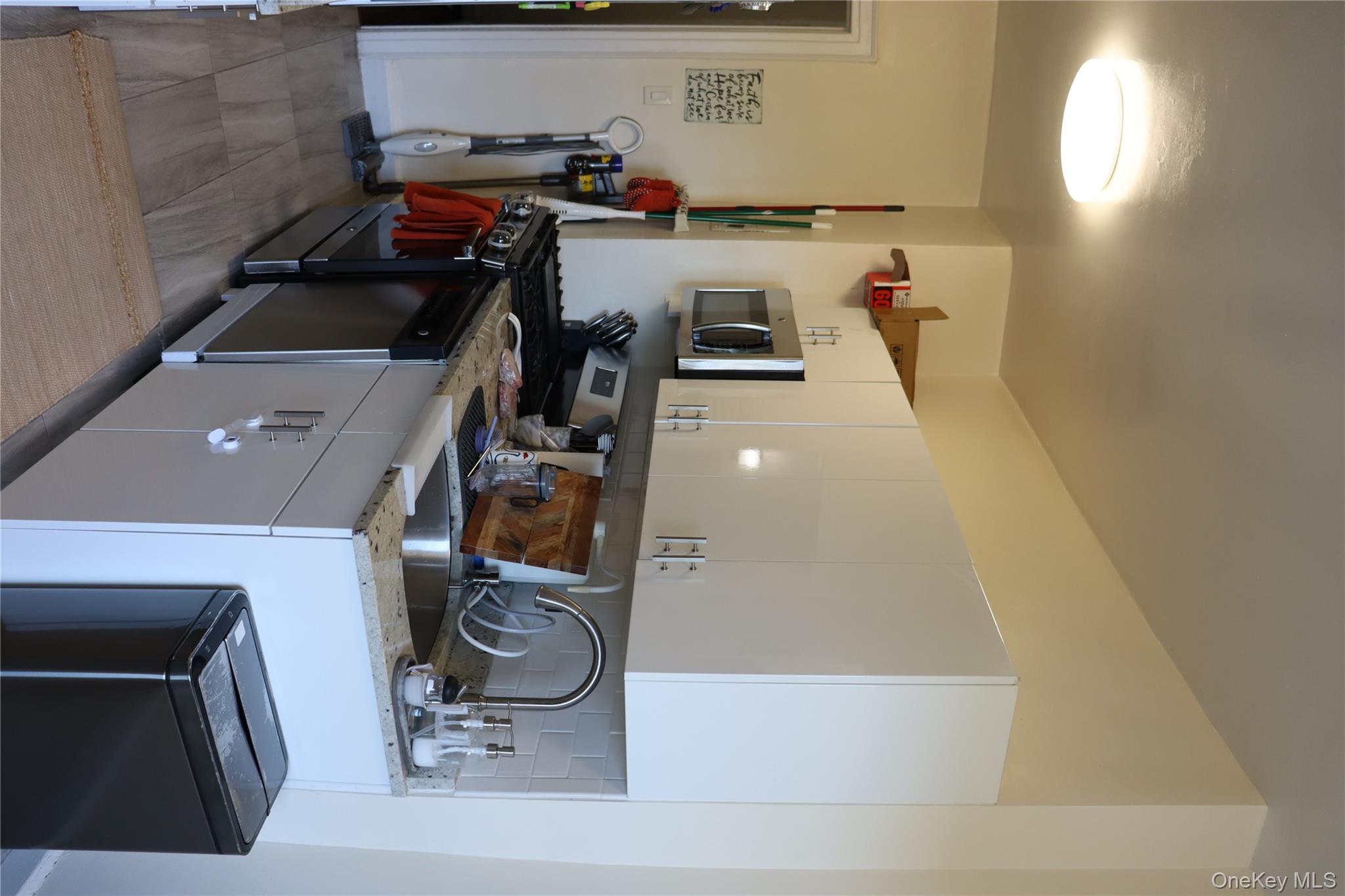 Great Co-op opportunity to own this beautifully maintained Move in Ready Two Bedroom and One Bath co-op at the nicely manicure grounds of Hartsdale Garden. One Parking space available at $50 monthly. Very close Train Station and shops.