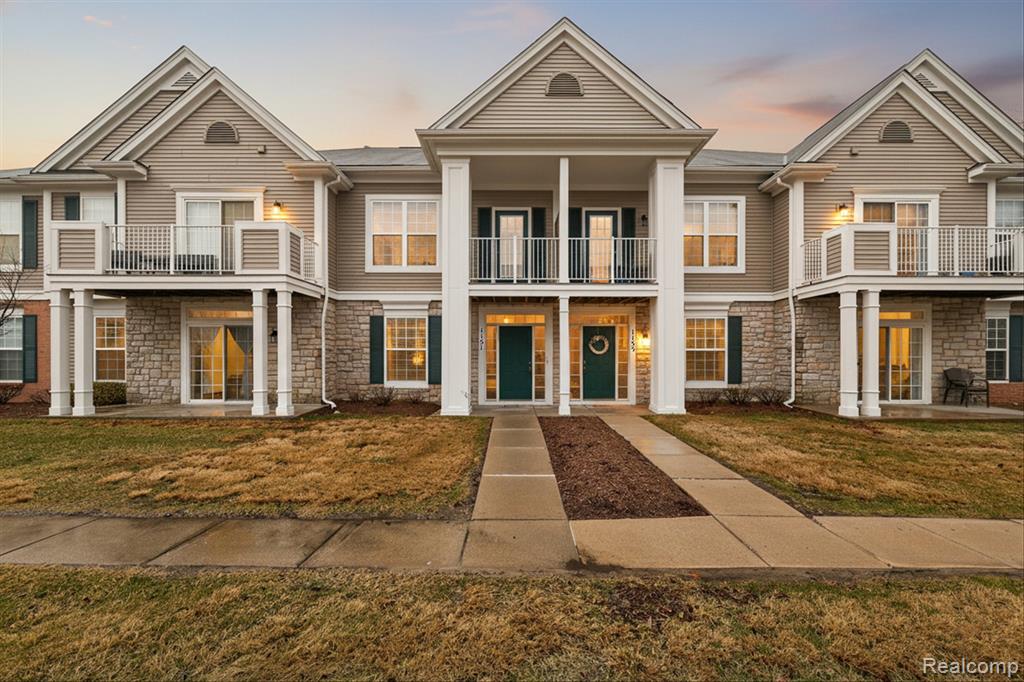 1151 Alameda Boulevard 39