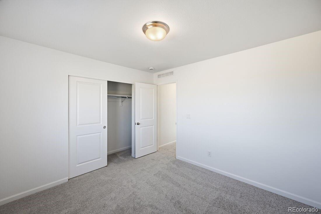 16857 W 92nd Loop