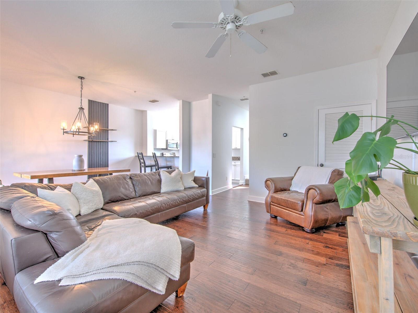 5303 Escena Ct