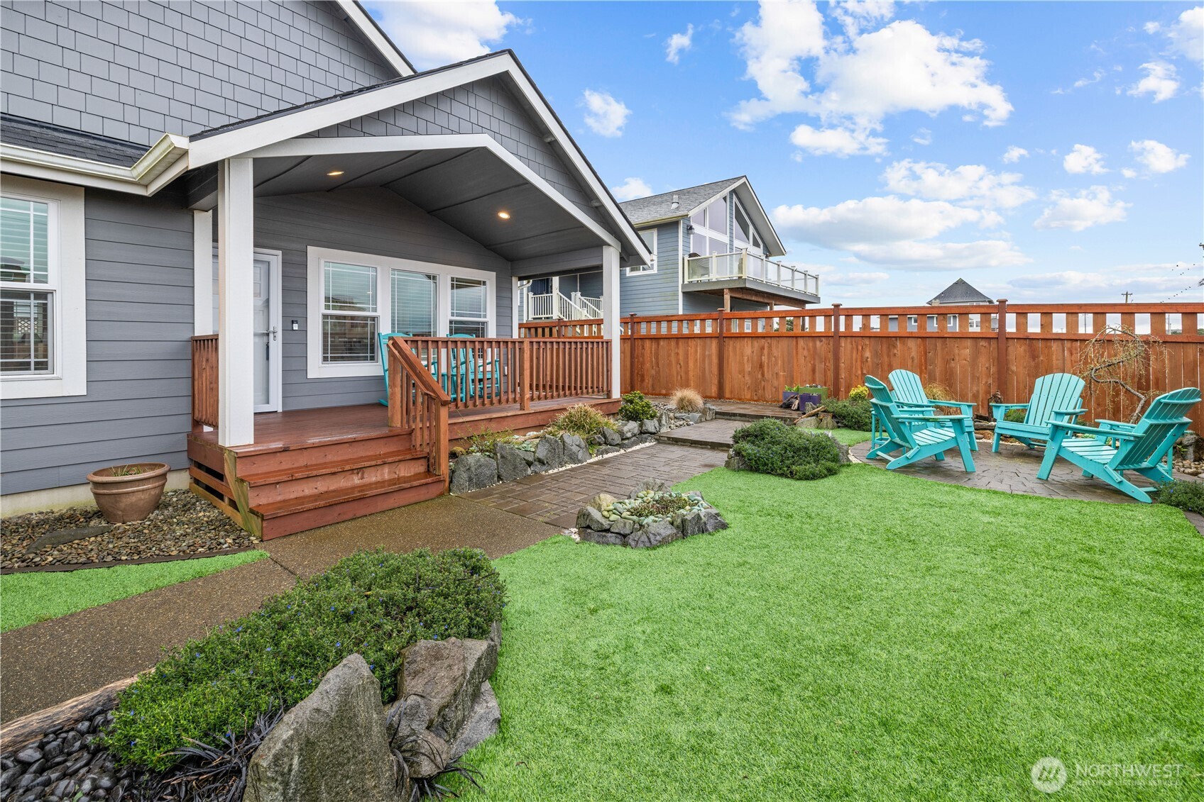 1116 Ocean Shores Boulevard SW
