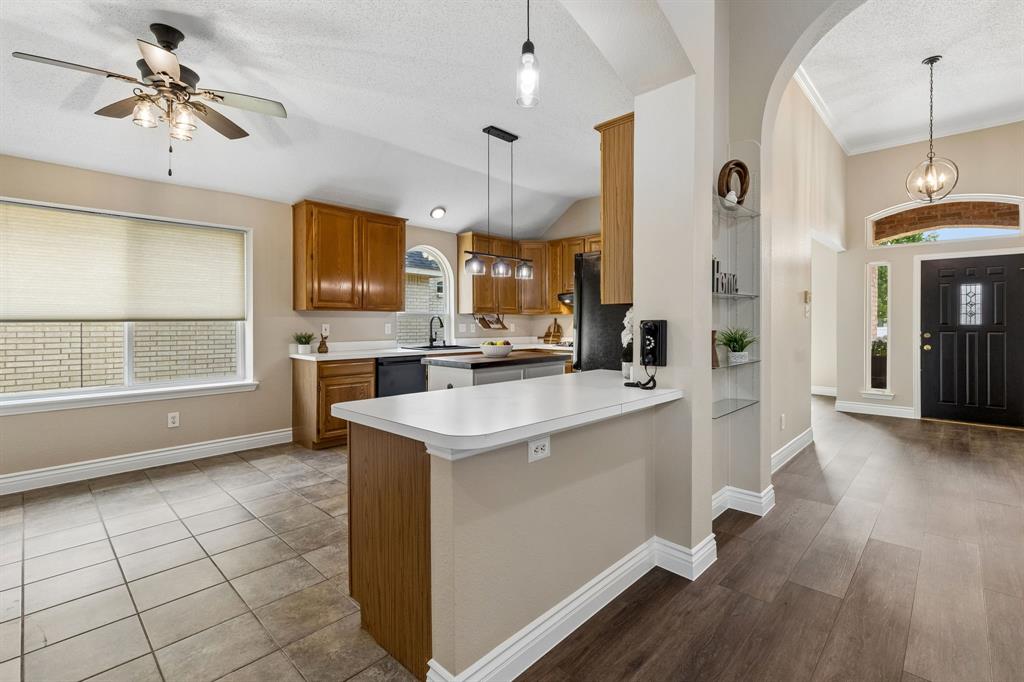 607 Grimsworth Court