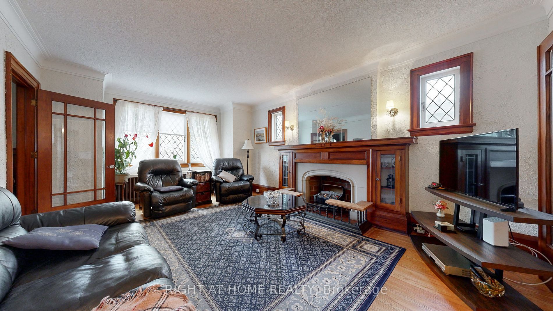 154 Church St