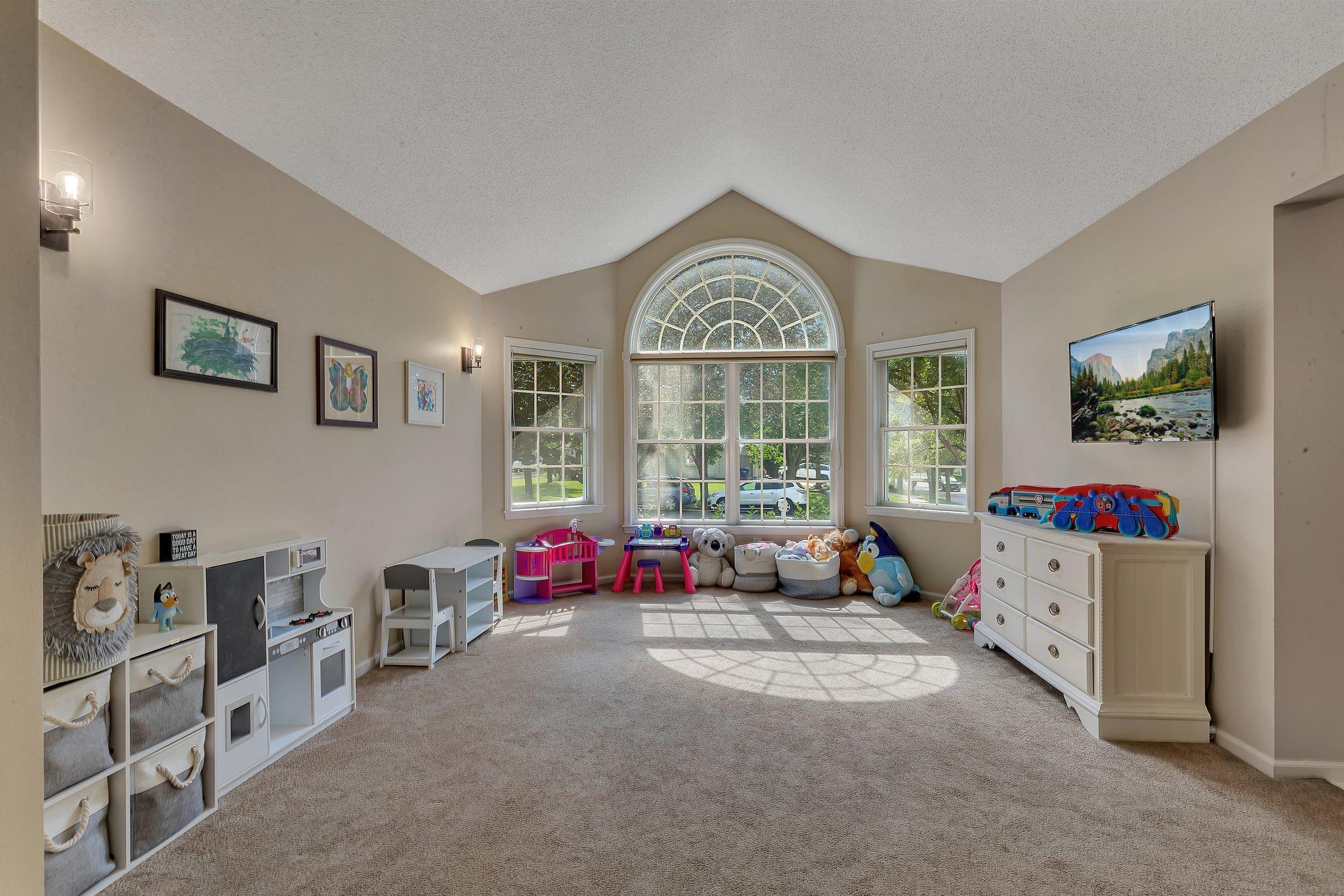 2668 Waterford Court