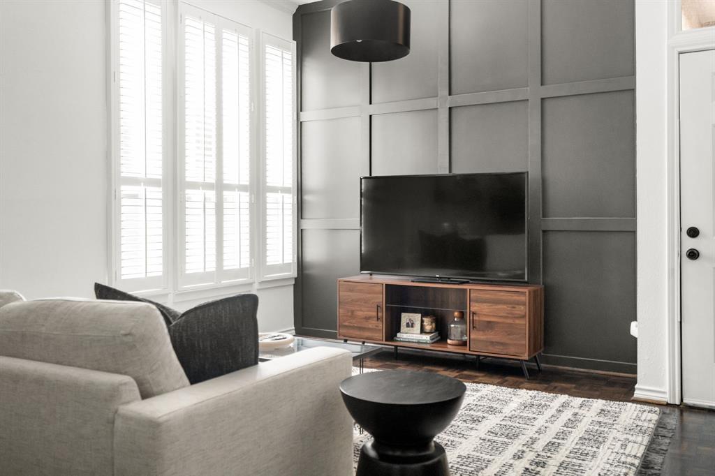 4232 Mckinney Avenue