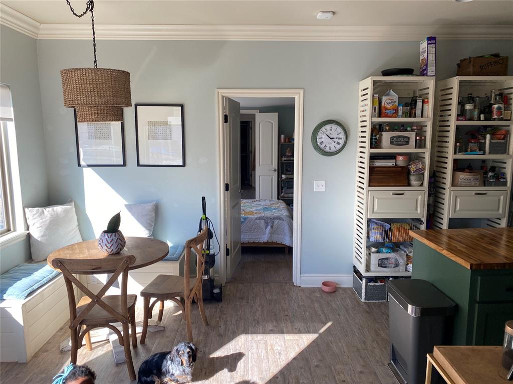 Recently remodeled 3-bedroom, 2-bathroom home located in Northeast Oklahoma City. This spacious residence features modern updates throughout, including new flooring, fresh paint, and contemporary fixtures. The open-concept layout offers a comfortable living and dining area, complemented by a stylish kitchen with updated appliances.Attached garage with direct access
Three full bathrooms with updated finishes
Rent-ready by November 15th. Conveniently situated near major roadways, shopping, and local amenities. This home provides a functional and updated living space suitable for a variety of lifestyles.