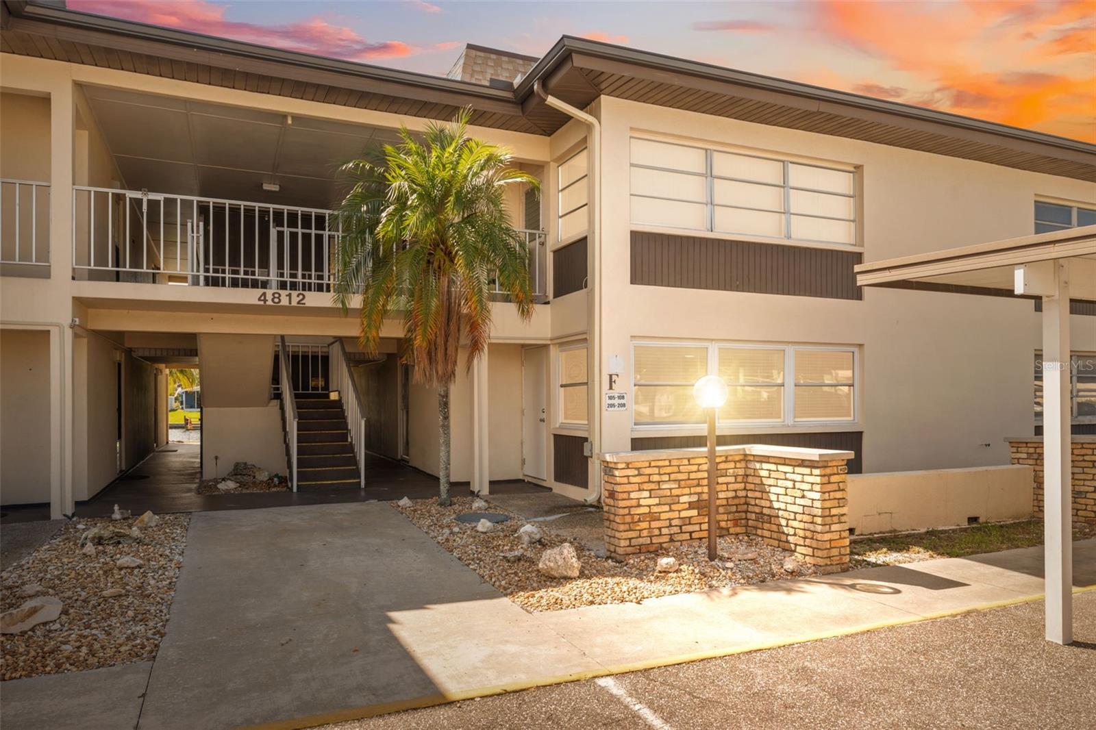 Step into modern coastal living with this beautifully renovated ground-floor condo in the desirable Gulf Harbors waterfront community. Completely updated in 2025, this 1-bedroom, 1.5-bath home showcases a fresh, contemporary design and quality finishes throughout.
Inside, you’ll find a brand-new A/C system (inside and out), new water heater, and all new kitchen and bath cabinetry topped with quartz countertops. The interior has been thoughtfully redesigned with recessed lighting, knockdown ceilings, oversized baseboards, and all-new interior doors. Elegant porcelain wood-look tile runs throughout the home, creating a seamless flow and easy maintenance. The kitchen features new appliances, while both bathrooms have been fully refreshed for modern comfort.
Additional upgrades include impact windows for peace of mind, & new ceiling fans with integrated lighting.
Enjoy maintenance-free living with an HOA that covers water, sewer, trash, cable, internet, and exterior maintenance. The Gulf Harbors community offers resort-style amenities including a heated pool, clubhouse, and scenic waterfront walking areas, with optional access to the private Gulf Harbors Beach Club for direct Gulf access and sandy shores.
Located near downtown New Port Richey, shops, restaurants, parks, and medical facilities—this move-in-ready condo offers the perfect blend of comfort, convenience, and coastal charm.