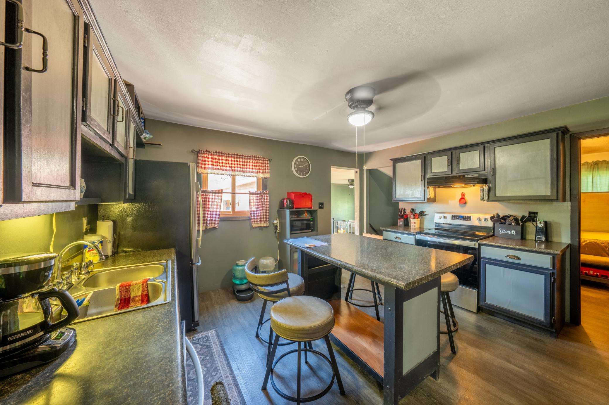 610 N 4th Street