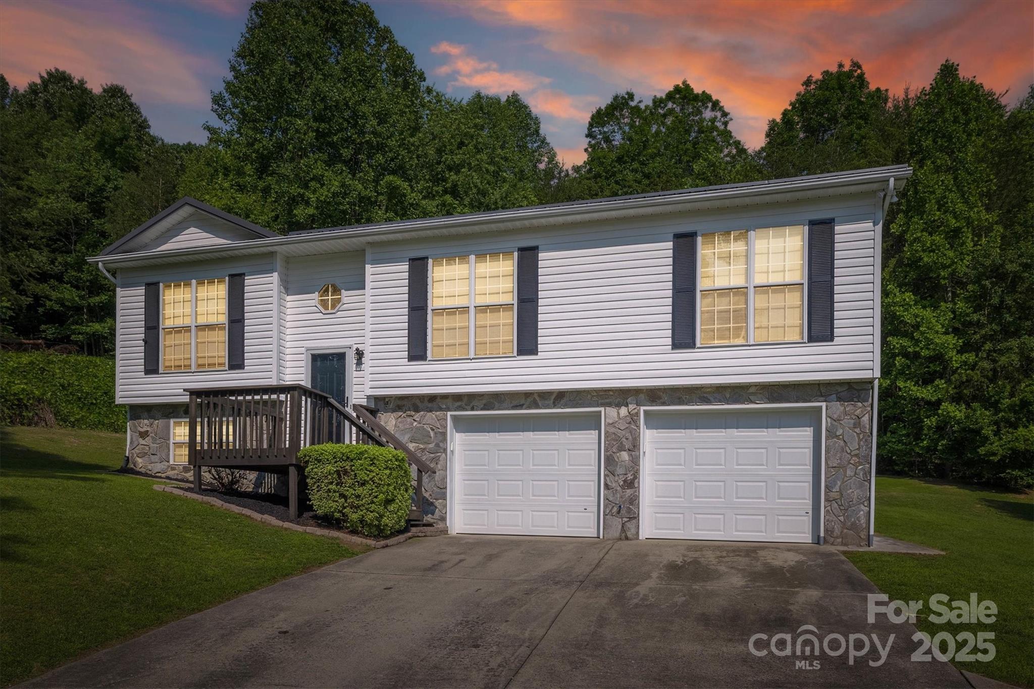 905 Severt Circle