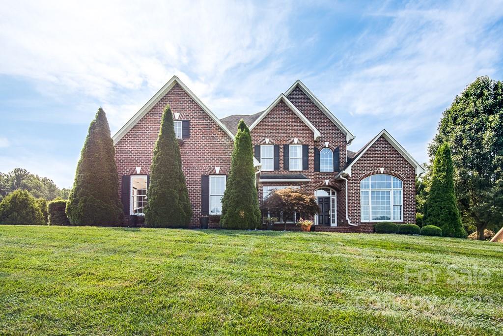 Lenoir North Carolina Residential for Sale at 411 Woodridge Drive NC