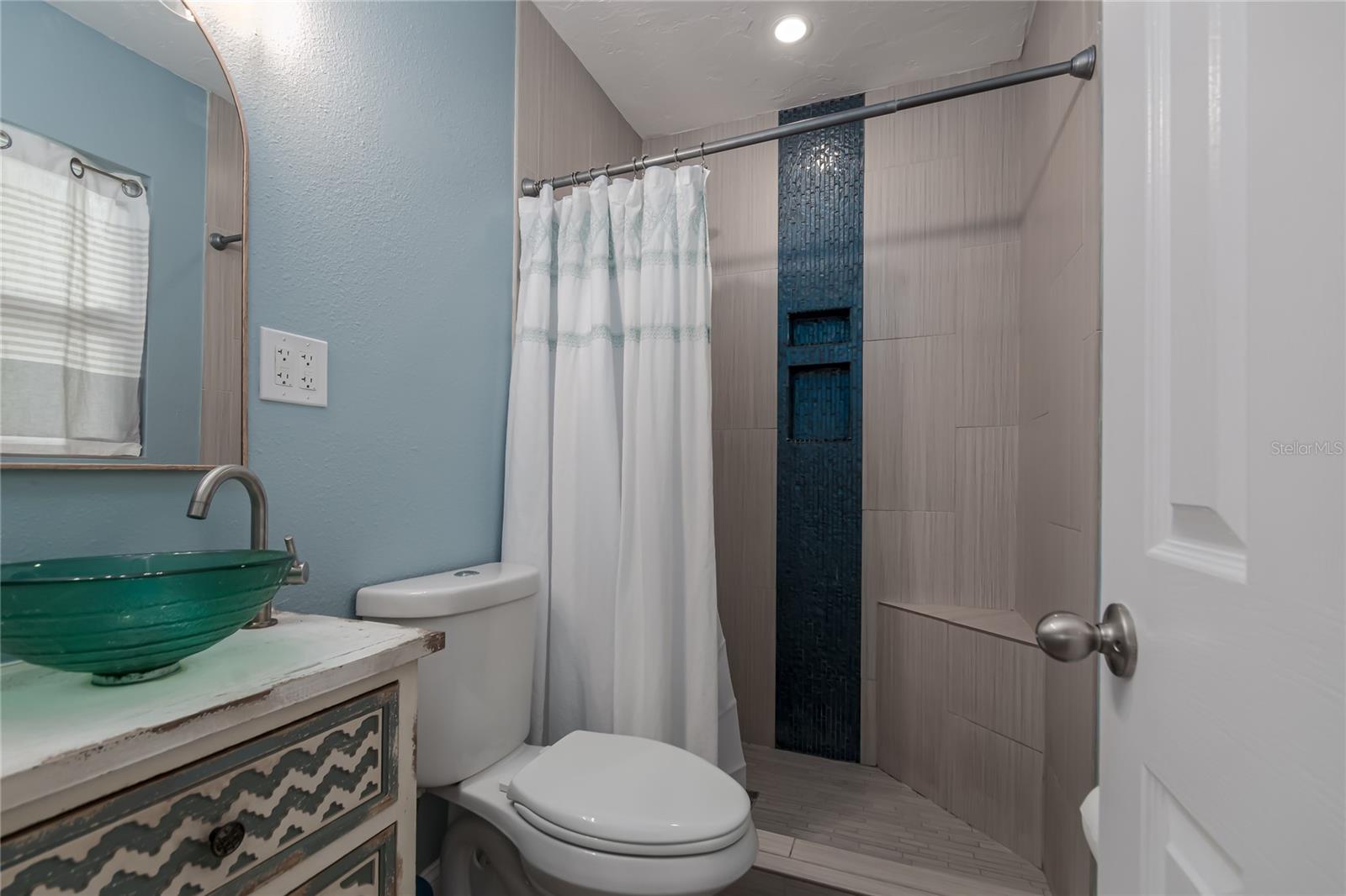 3302 21st Avenue Drive W