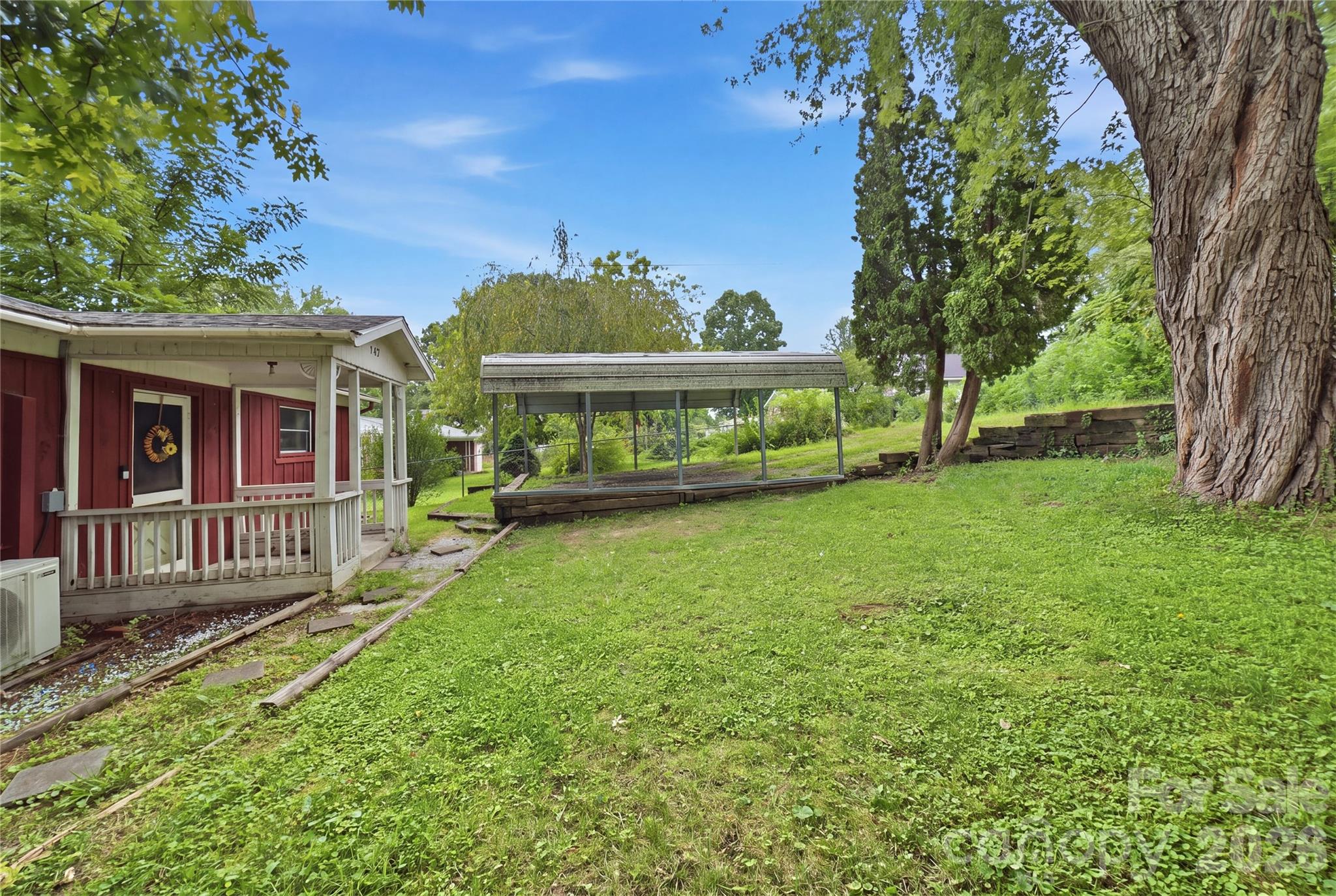 307 Beverly Avenue