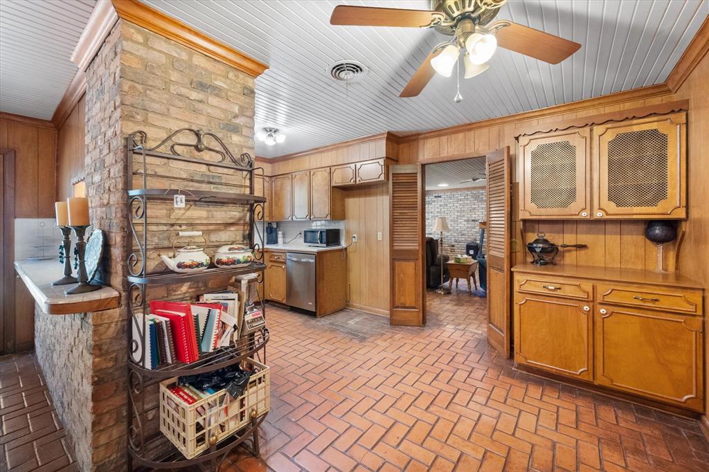 409 N Overlook Drive