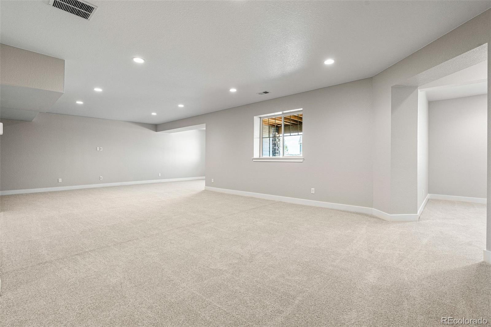 3885 Freestone Point