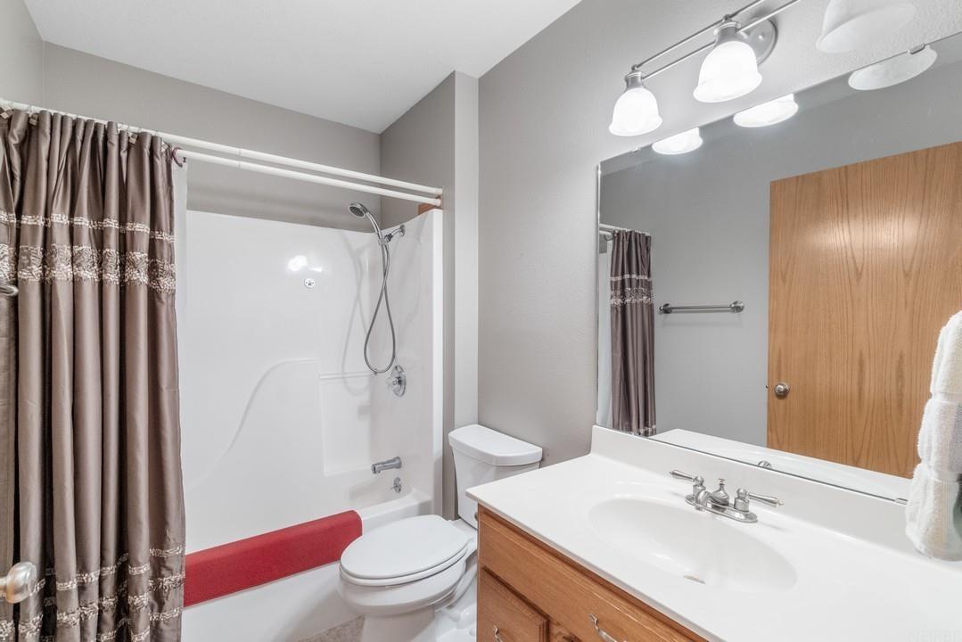 212 Cedar Circle