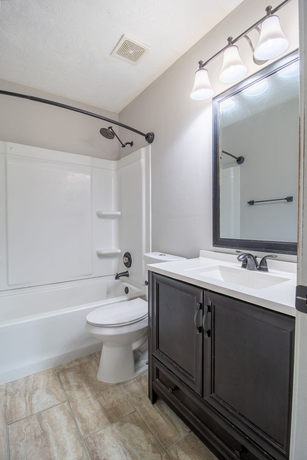 409 Sunnybrook Dr