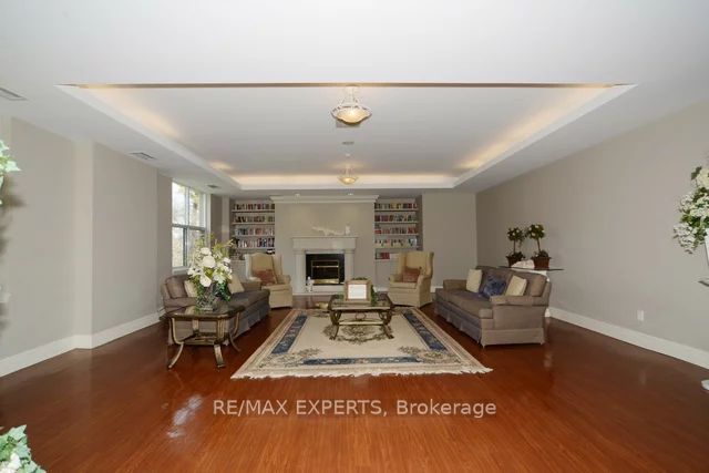 2504 Rutherford Rd 114