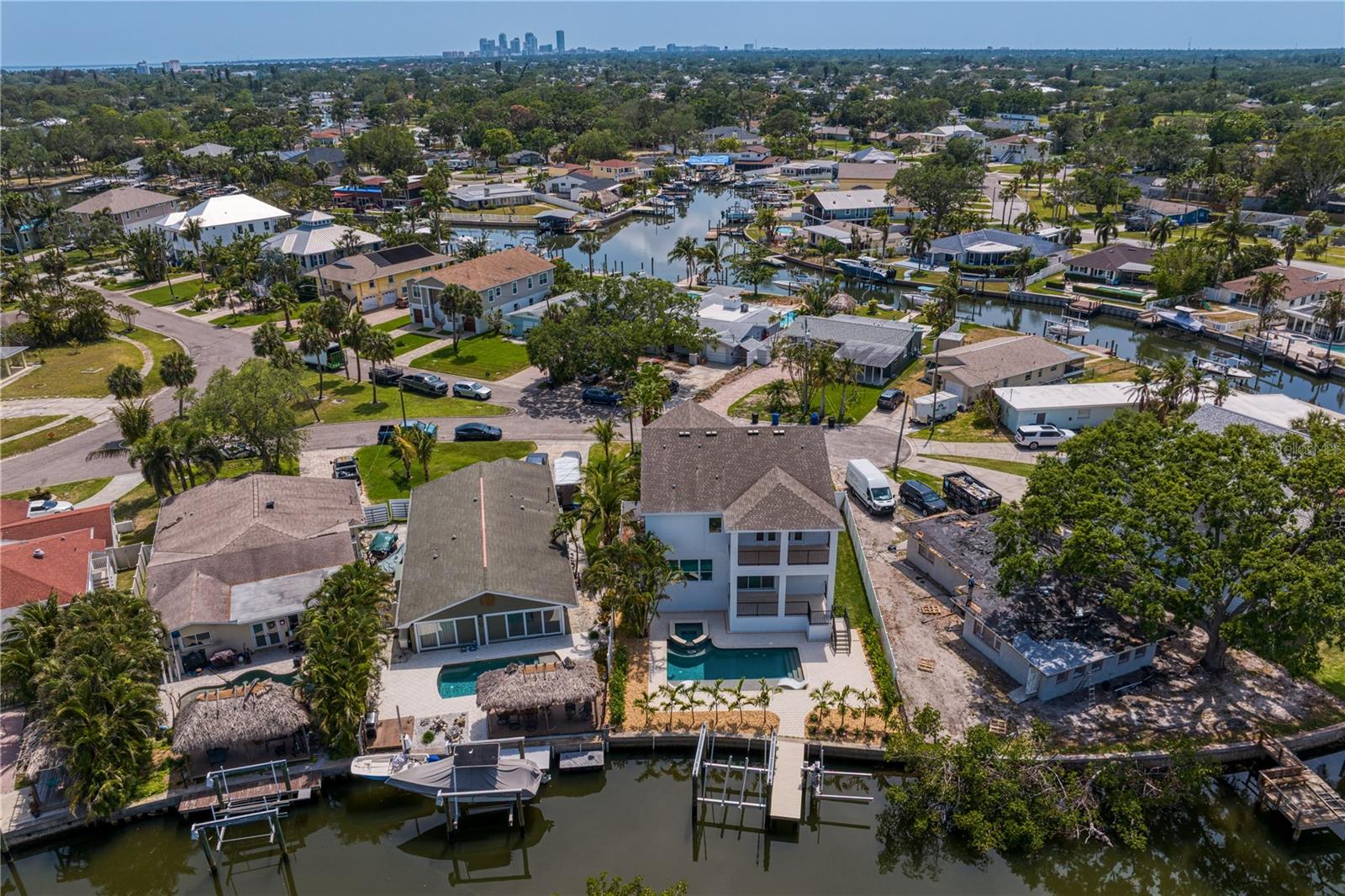 1739 1/2 Bayou Grande Boulevard NE