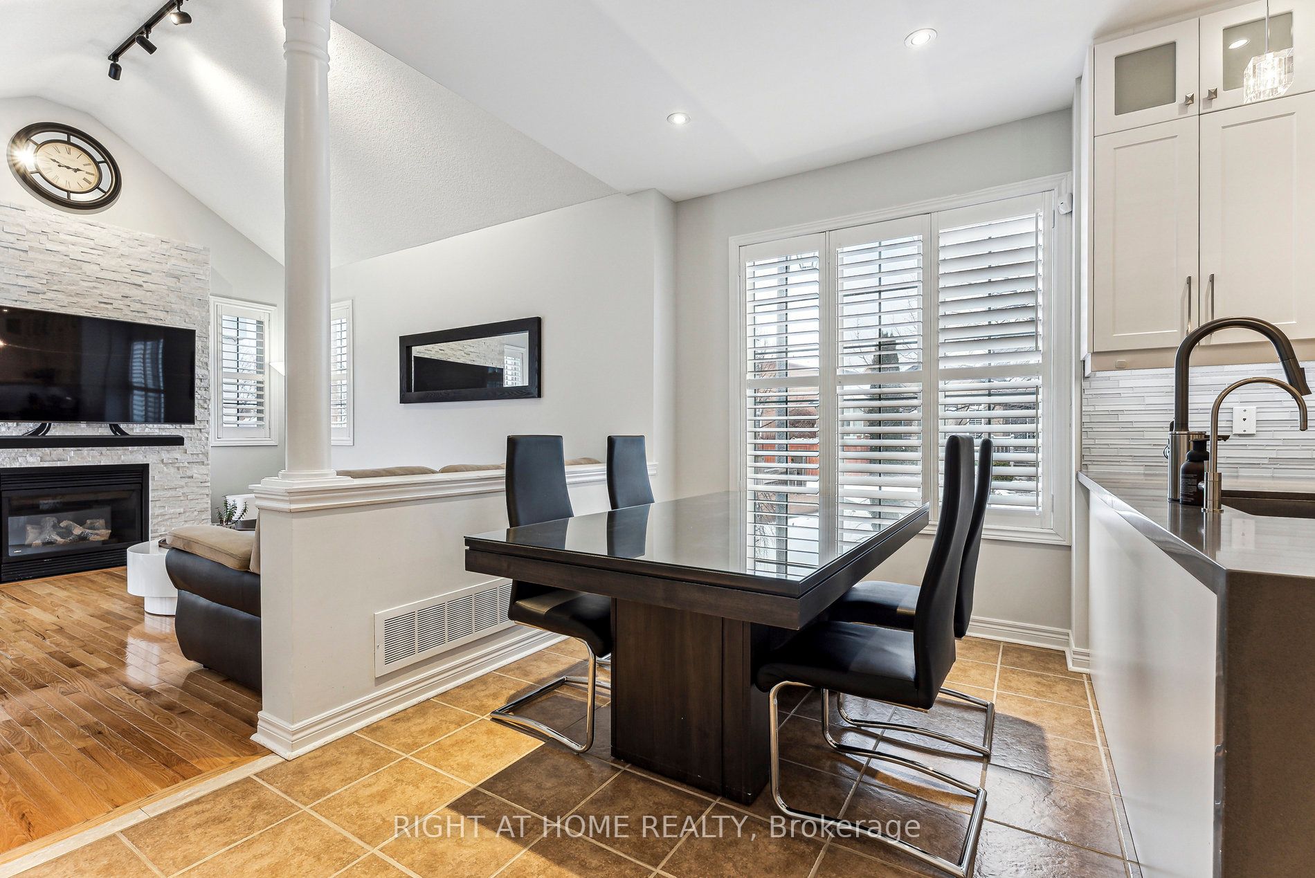 19 Delray Dr
