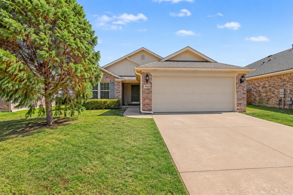 Welcome home to this move-in-ready 3-bedroom, 2-bath home offering 1,127 square feet of comfortable living space! Inside, you’ll find fresh updates including brand-new carpet throughout and a kitchen featuring beautiful quartz countertops with the refrigerator included. The functional floor plan makes great use of the space, with three bedrooms offering flexibility for family, guests, or a home office.Outside, the fully fenced backyard provides plenty of room for pets, play, entertaining, or simply relaxing outdoors. Located in Edmond and within the Deer Creek School District, this home offers a great combination of thoughtful updates, functionality, and a convenient location. Whether you're a first-time buyer, downsizing, or looking for an investment property, this one is move-in ready and waiting for its next owner!